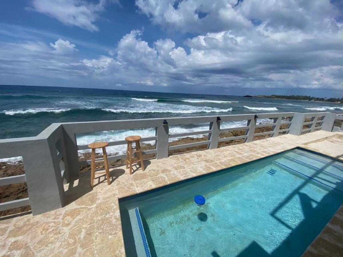 Casita Familiar Con Vista Al Mar Y Piscina Villa อาเรซิโบ ภายนอก รูปภาพ